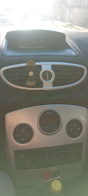Vând Renault Clio3 - imagine 2