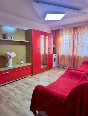 Apartament 50mp utili +10 mp balcon la parter cu beci in Filiasi - imagine 2
