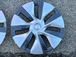 Capace roti Tesla model Y - imagine 2