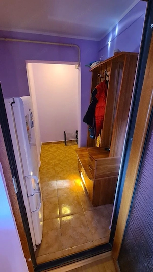 Apartament 2 camere, 31 mp, zona Apollo   Eta - imagine 3