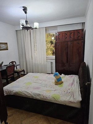 Apartament cu 3 camere  în cartierul Craiovei – Etaj 1 - imagine 5