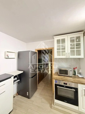 Apartament cu 3 camere de inchiriat centrala proprie, zona Lipovei - imagine 3