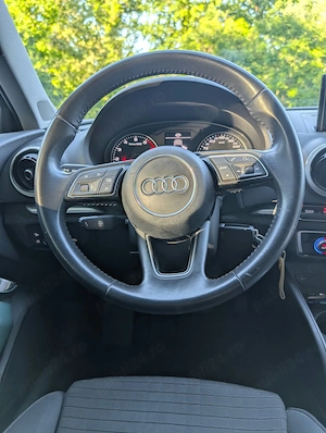 Audi A3 Sportback 2017 - 1.0 TFSI S-tronic Sport - imagine 5