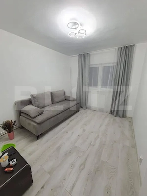 Apartament cu 3 camere, 69 mp, zona Între Lacuri - imagine 2