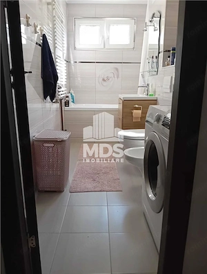 Decomandat la etajul 2, mobilat si utilat piata Doina - imagine 4