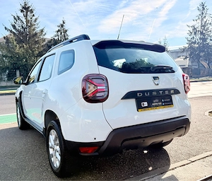 Dacia Duster 1.5 Blue Dci 4X4 2022 - imagine 3