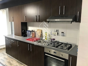 Apartament cu 3 camere de inchiriat, curte proprie, zona Soarelui - imagine 5