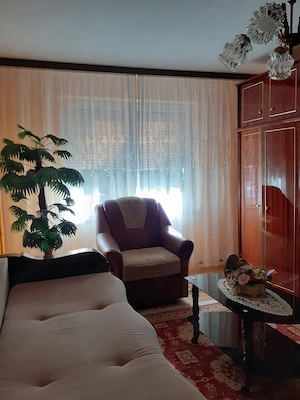 Apartament cu 3 camere de vanzare - imagine 9