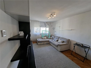 Apartament 3 camere Garii, 70 mp - Brasov - imagine 11