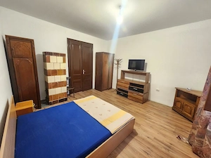 Închiriez apartament cu 1 camera  - imagine 2
