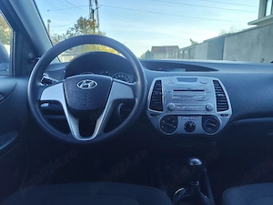 Hyundai i20 Benzina  - imagine 8