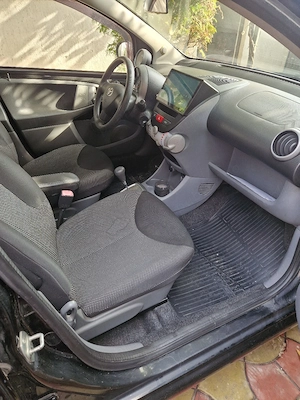 Toyota cu cutie viteze AUTOMATA stare perfecta de funcționare  - imagine 8