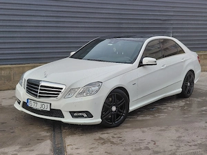 Mercedes E200 cgi AMG  - imagine 2