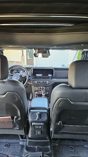 JEEP WRANGLER cu preluare leasing - imagine 6