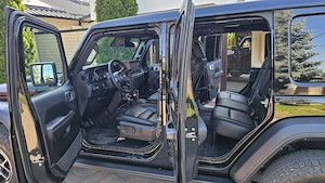 JEEP WRANGLER cu preluare leasing - imagine 9