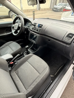 Skoda Fabia 2, Combi, Facelift  - imagine 7