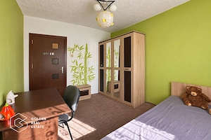 Apartament 4 camere, 86 mp,  decomandat,  Zona Vlaicu-Lebada - imagine 2