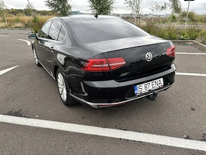 Volkswagen Passat 1.6 TDI  2018 Sedan  - imagine 4