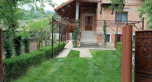 Casă de vânzare în Gorj zonă liniștită, colinară - imagine 3