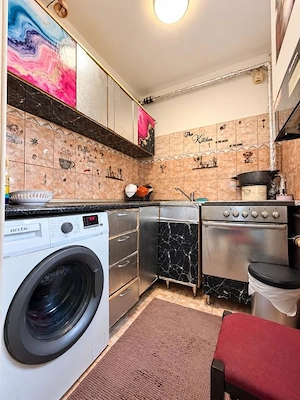Apartament 3 camere, 48mp utili, etaj 3 - Piata Doina - imagine 6