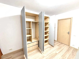 ✨ Închiriez Apartament cu 3 camere renovate, 10 min metrou Nicolae Grigorescu - imagine 7