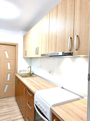 ✨ Închiriez Apartament cu 3 camere renovate, 10 min metrou Nicolae Grigorescu - imagine 3