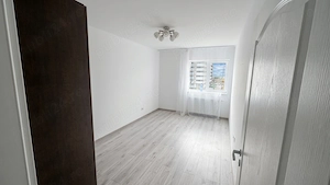 Apartament 3 camere decomandat * Strada privata * Acces facil * mutare rapida - imagine 11