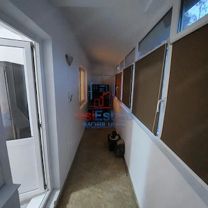 Apartament cu 2 camere decomandat, parter, zona Canta - imagine 3