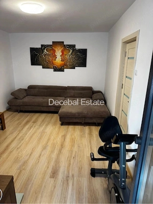 Apartament 2 camere decomandat 1984 60 mp etaj 1