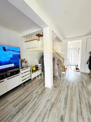 Duplex Central P+1 Dumbravita 365mp teren - imagine 2