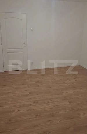 Apartament cu 3 camere și balcon închis, 56 mp, Strada Ceahlău –  - imagine 2