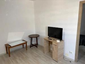 Apartament 3 camere de închiriat – Cartier Banat, vizavi de Liceul Ion Barbu - imagine 3