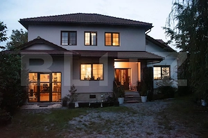 Casa individuala 3 nivele cu teren generos de 2.000 mp, zona Andrei Muresanu - imagine 11