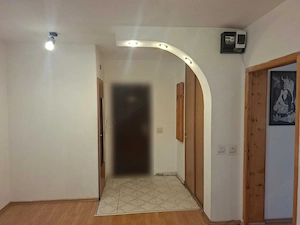 Dacia-Mosilor-2 camere - imagine 2