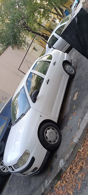 Seat Cordoba 2002,1.4 i 44 kw ,benzina aspirat ,roti vara și iarna    - imagine 2