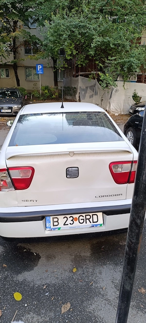 Seat Cordoba 2002,1.4 i 44 kw ,benzina aspirat ,roti vara și iarna    - imagine 4