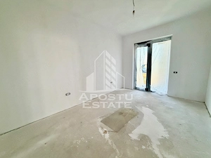 Apartament cu 3 camere, etaj intermediar, zona Giroc