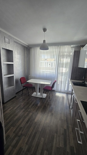Închiriez apartament cu două camere în bloc nou. - imagine 2