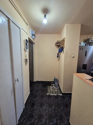 TAKE IONESCU - 2 CAMERE - CENTRALA PROPRIE - ZONA EXCELENTA - imagine 4