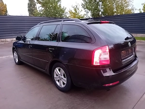 Skoda Octavia 1.4 Benzina * 2011*  EURO 5 - Face-Lift 122 Cp, Unic Propietar - imagine 3