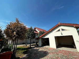 Casa de vanzare