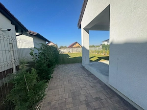DUPLEX GENEROS - ZONA FOARTE BUNA - 5 CAMERE - imagine 6