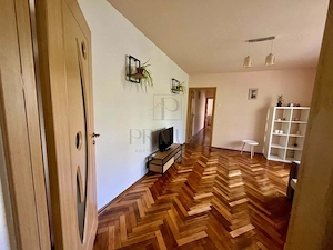 FAVORIT - 3 CAMERE - ETAJ 2 - BLOC IZOLAT - CENTRALA PROPRIE - CLIMA - imagine 13