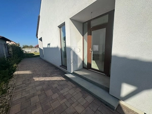 DUPLEX GENEROS - ZONA FOARTE BUNA - 5 CAMERE - imagine 4