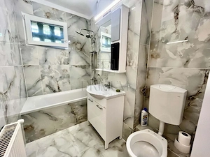 FAVORIT - 3 CAMERE - ETAJ 2 - BLOC IZOLAT - CENTRALA PROPRIE - CLIMA - imagine 9