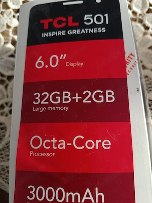 Vând telefon nou TCL 501