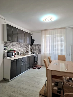 Apartament cu preluare de chiriasi, 2 camere, 58mp, garaj, zona Vivo - imagine 5