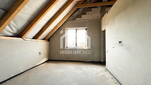 Casă individuală 4 camere, 120mp, Teren 800mp, Parcare, Jucu de Sus - imagine 4