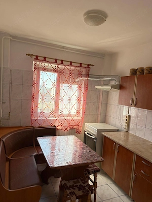 Inchiriere 3 camere  Rahova - imagine 3