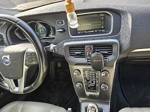 Vanzare autoturism Volvo V40 D2 - imagine 6